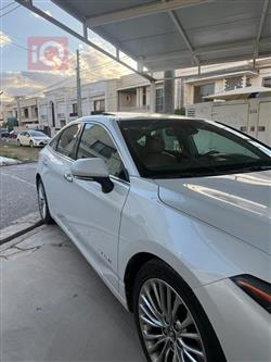 تويوتا أفالون